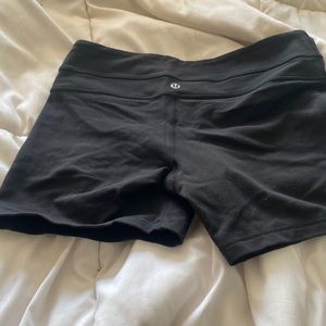 Lululemon black bike shorts